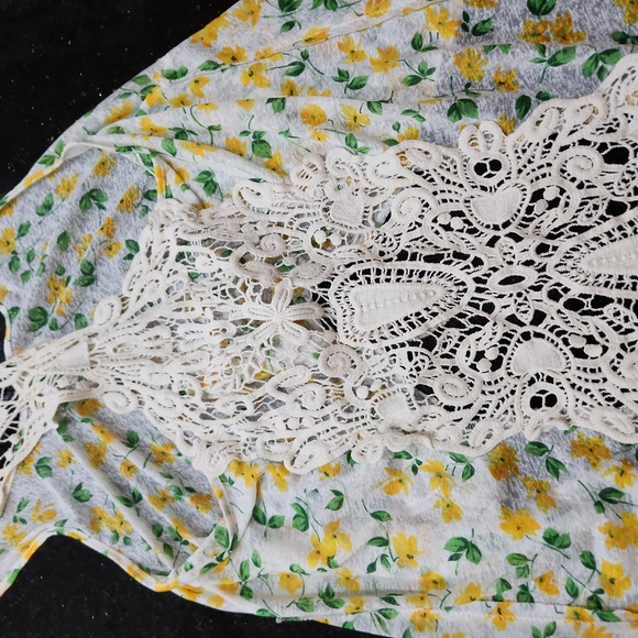 Free People crop high low tank size small - Picture 7 of 9